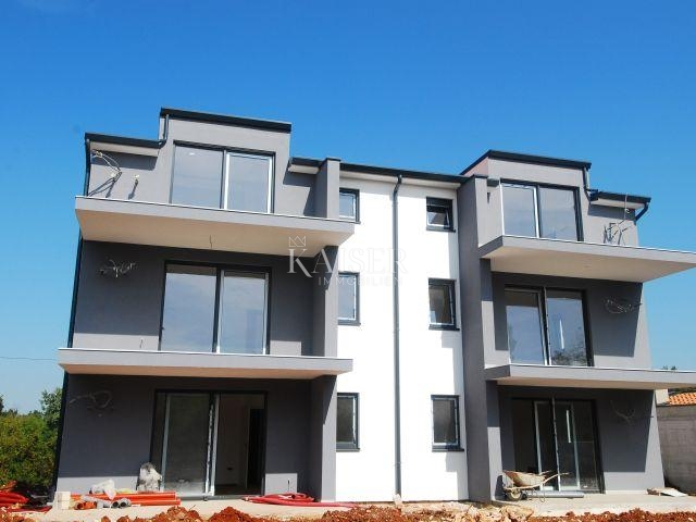 Stanovanje Vabriga, Tar-Vabriga, 94m2
