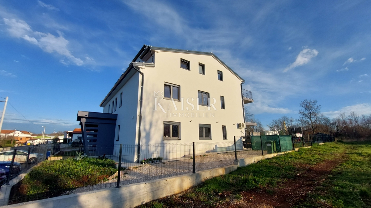 Stanovanje Vabriga, Tar-Vabriga, 94m2
