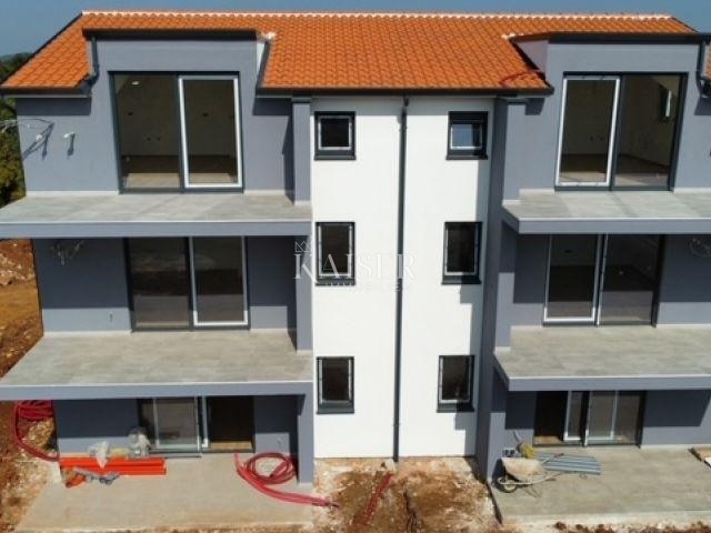 Stanovanje Vabriga, Tar-Vabriga, 94m2