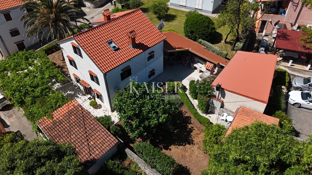 Hiša Nerezine, Mali Lošinj, 237m2