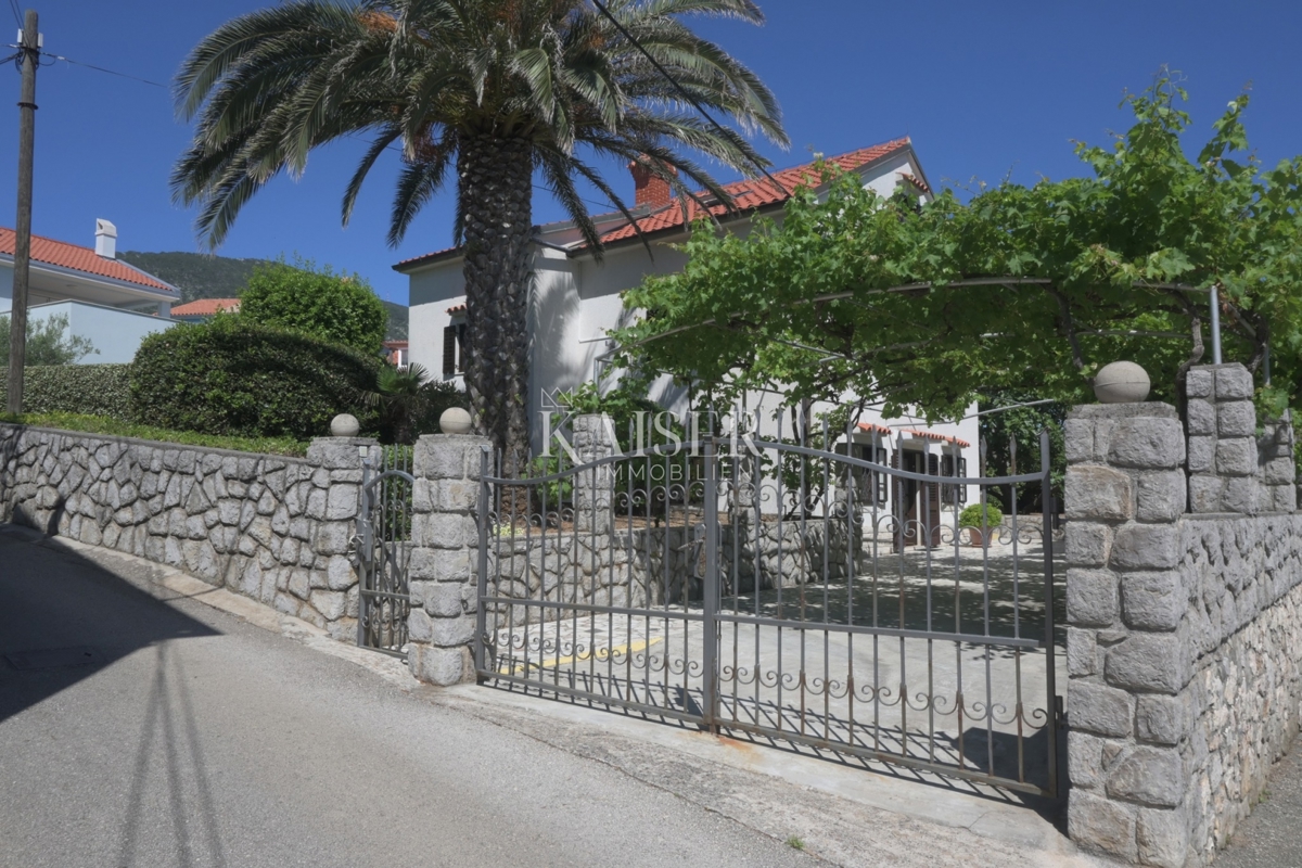 Hiša Nerezine, Mali Lošinj, 237m2