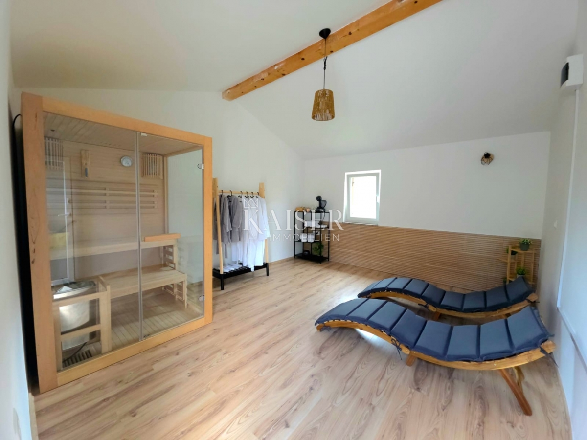 Opatija, Brseč - počitniška hiša v bližini morja, 130 m2