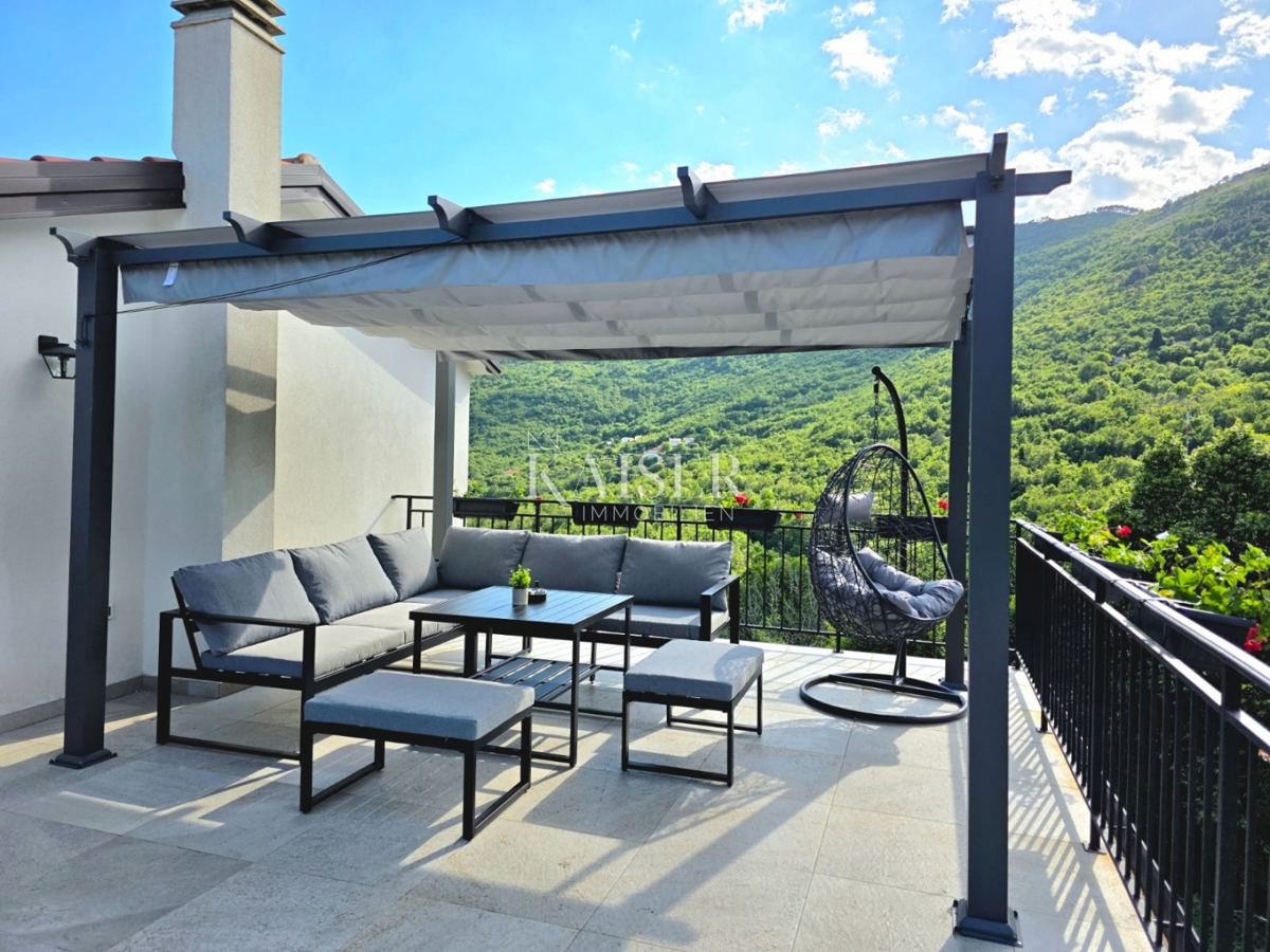 Opatija, Brseč - počitniška hiša v bližini morja, 130 m2