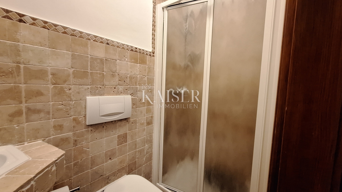 Opatija, Veprinac, družinska hiša z bazenom, pogled na Kvarner