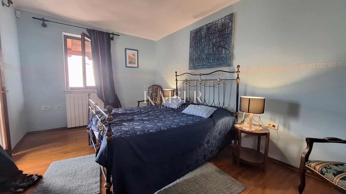 Opatija, Veprinac, družinska hiša z bazenom, pogled na Kvarner
