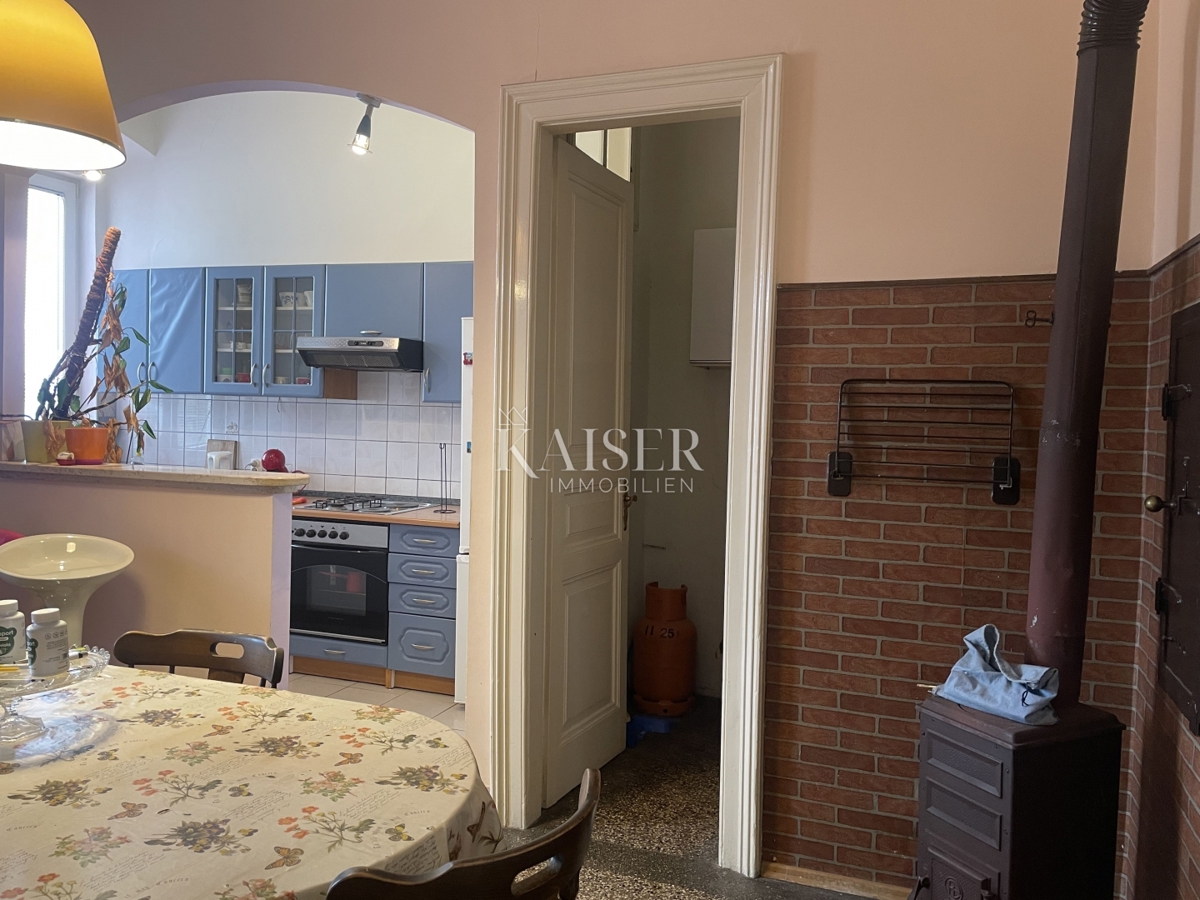 Reka, Pećine - štirisobno stanovanje 105,20 m², 1. vrsta do morja!