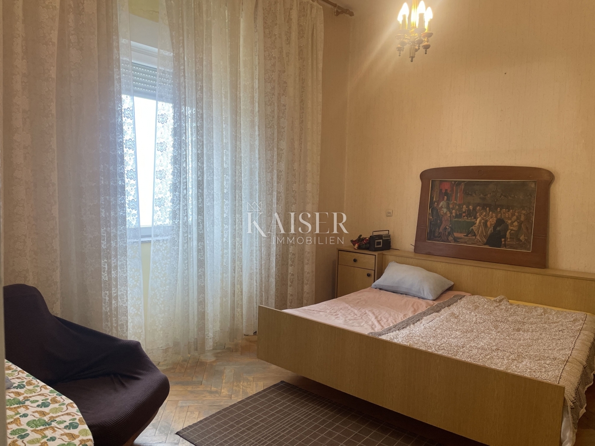 Reka, Pećine - štirisobno stanovanje 105,20 m², 1. vrsta do morja!