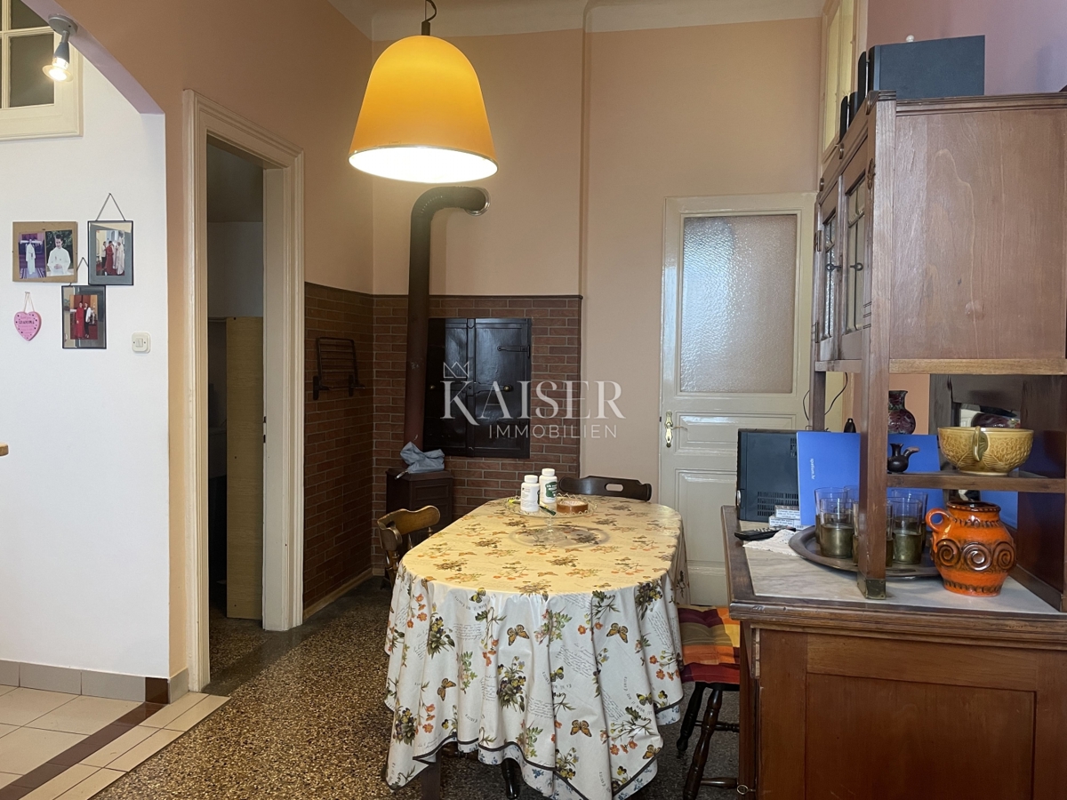 Reka, Pećine - štirisobno stanovanje 105,20 m², 1. vrsta do morja!
