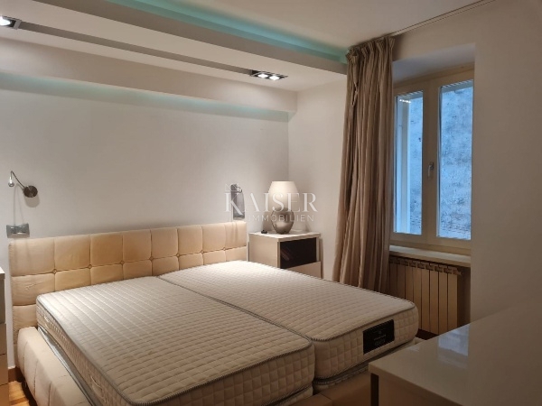 Zadar, Poluotok, luksuzno opremljeno stanovanje, 104,32 m2, v bližini Kalelarge