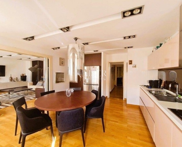 Zadar, Poluotok, luksuzno opremljeno stanovanje, 104,32 m2, v bližini Kalelarge