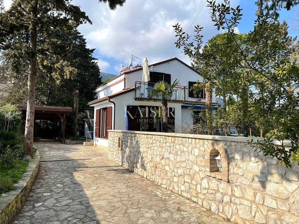 Hiša Nerezine, Mali Lošinj, 155m2