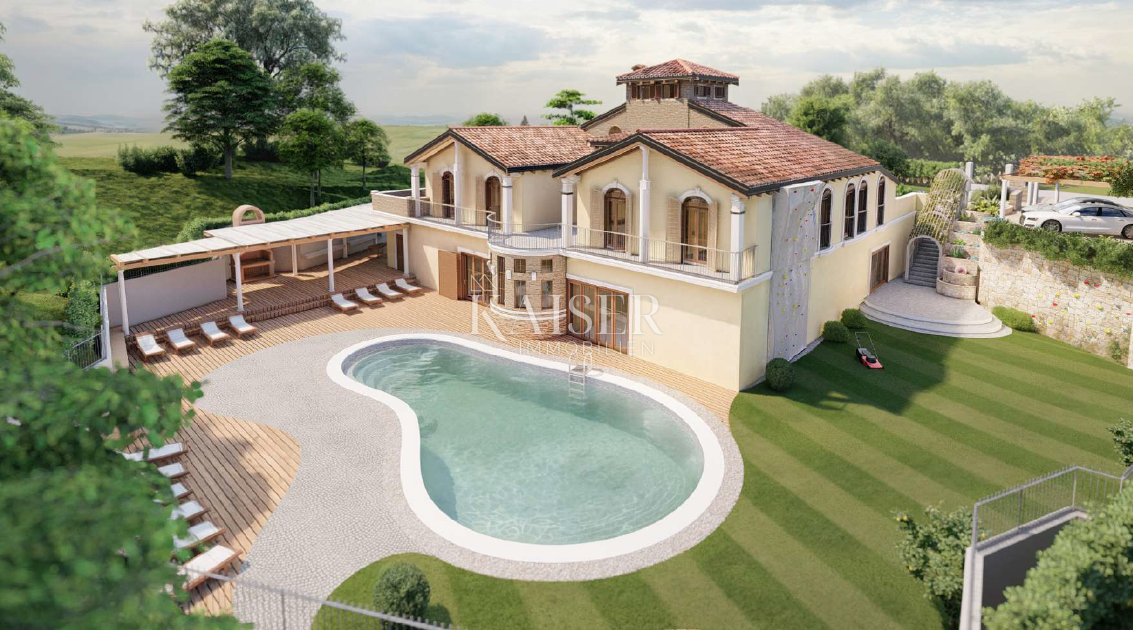 Istra - Lovran, hotel z 12 sobami, wellness, spa v nedokončani fazi