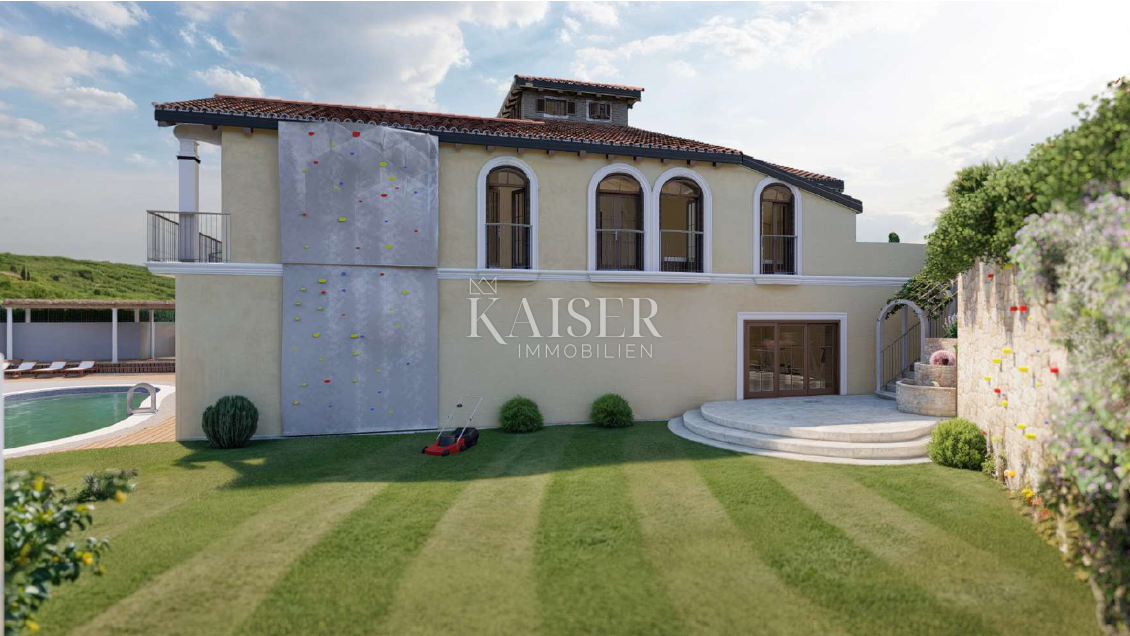 Istra - Lovran, hotel z 12 sobami, wellness, spa v nedokončani fazi