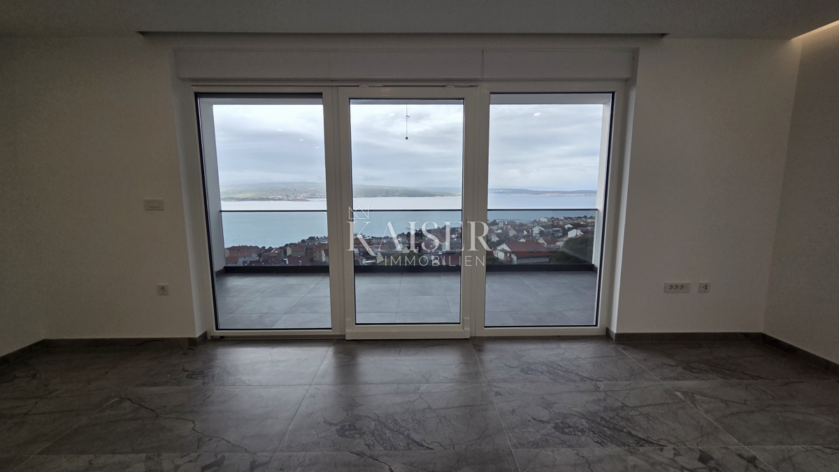 Crikvenica - stanovanje, 2 spalnici + dnevna soba, novogradnja z razgledom, teraso in parkiriščem