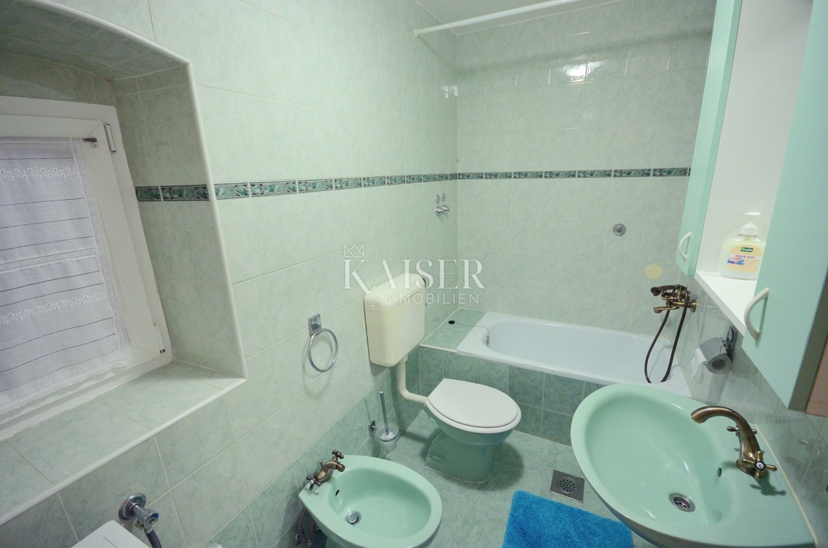 Istra, območje Rovinja - očarljiva kamnita hiša 170m2 z bazenom