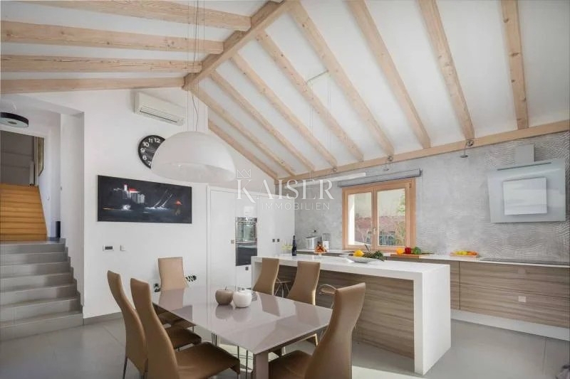 Vila Žaborić, Šibenik - Okolica, 175m2