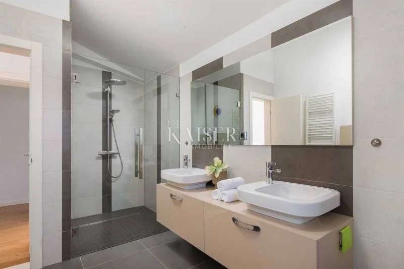 Vila Žaborić, Šibenik - Okolica, 175m2