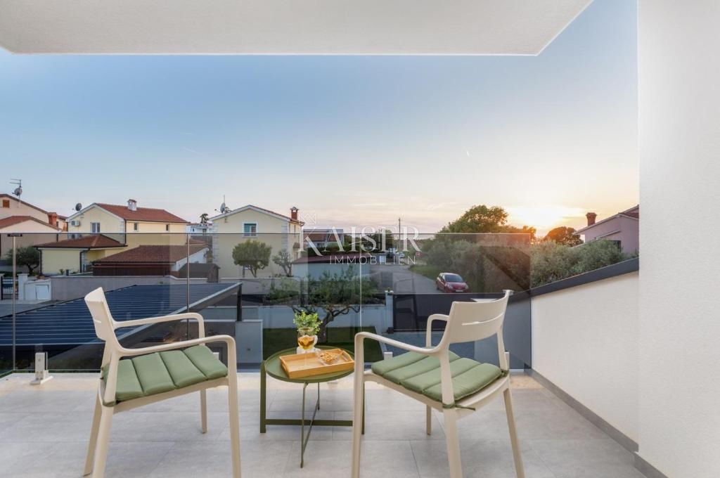 Istra, Poreč, vila z bazenom in pogledom na morje