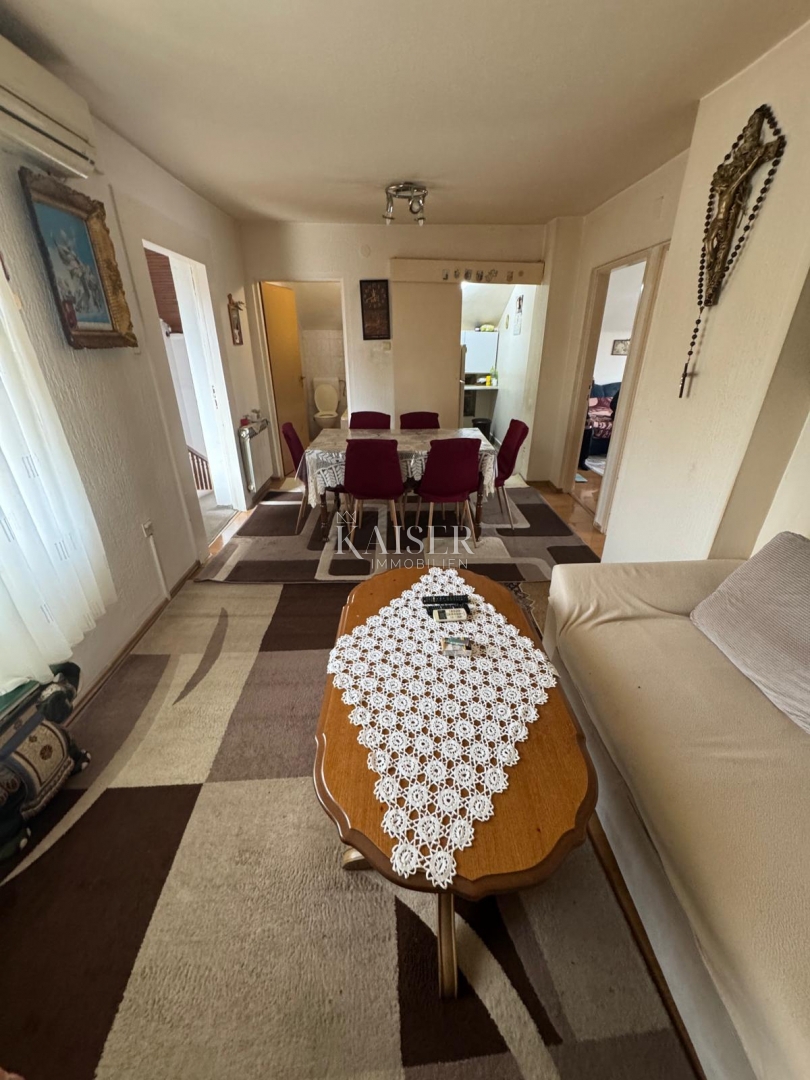 Zaprešić, Center, dvosobno stanovanje 70 m²