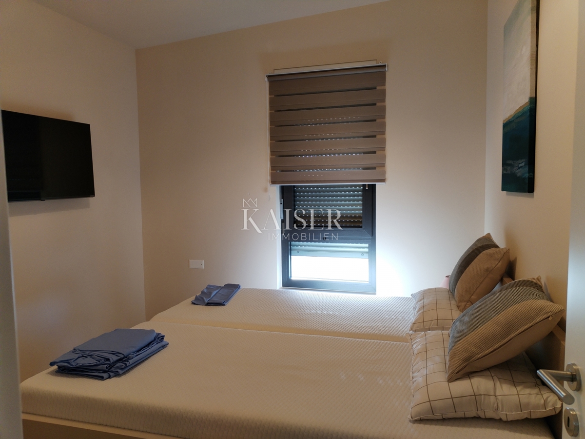 Istra, območje Umaga, stanovanje 66m2 300m od morja