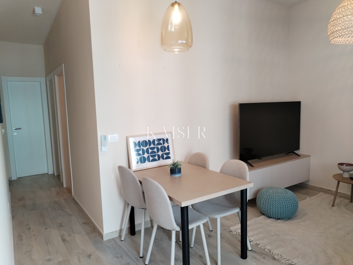 Istra, območje Umaga, stanovanje 66m2 300m od morja