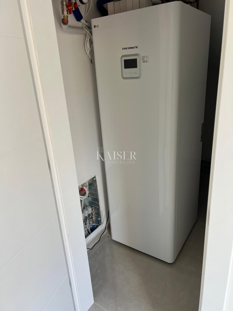 Srima, Vodice - Moderna trietažna hiša (S1) s pogledom na morje