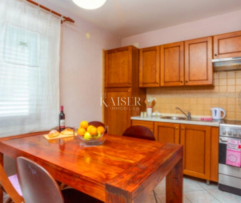 Krk, Malinska, apartma s pogledom na morje