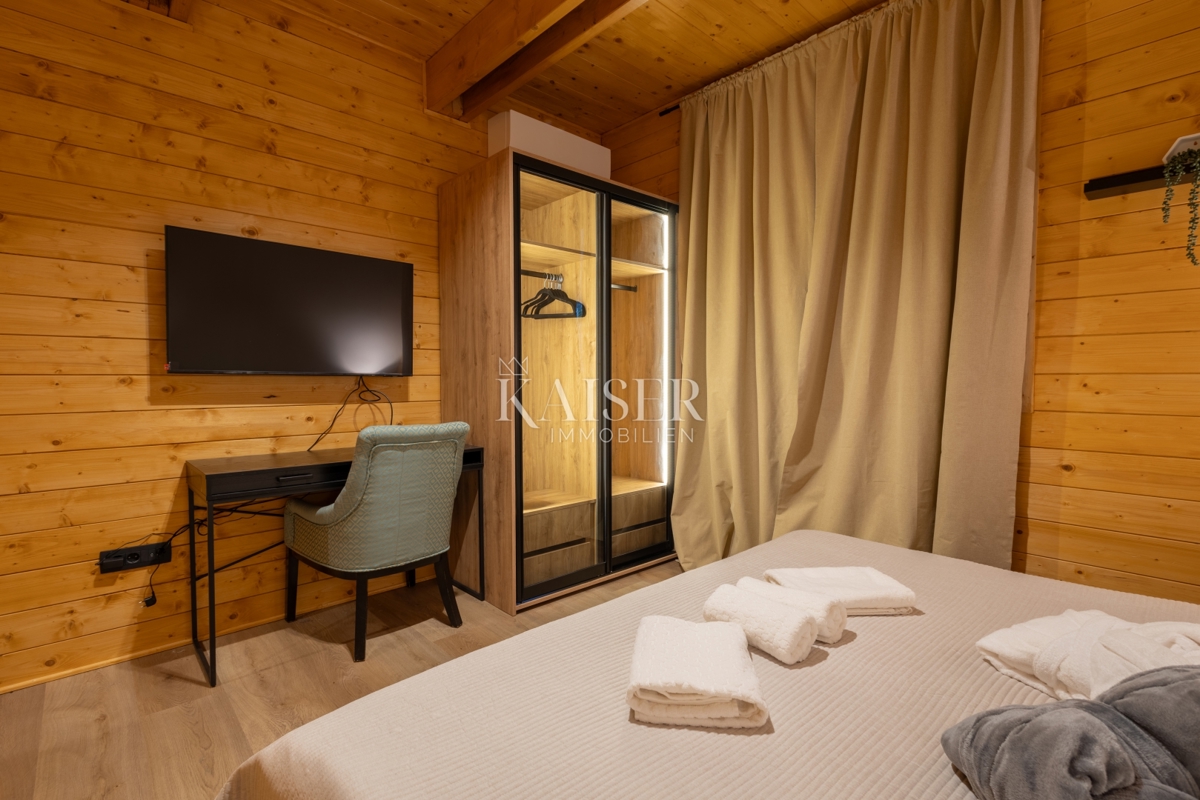 Delnice - vila z bazenom 