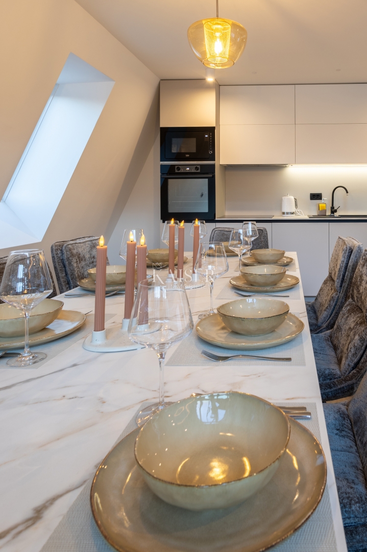 Delnice - vila z bazenom 