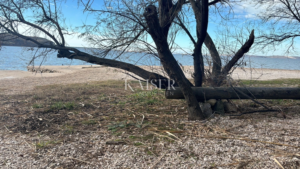  Zazidljivo zemljišče Rtina, Ražanac, 3.518m2