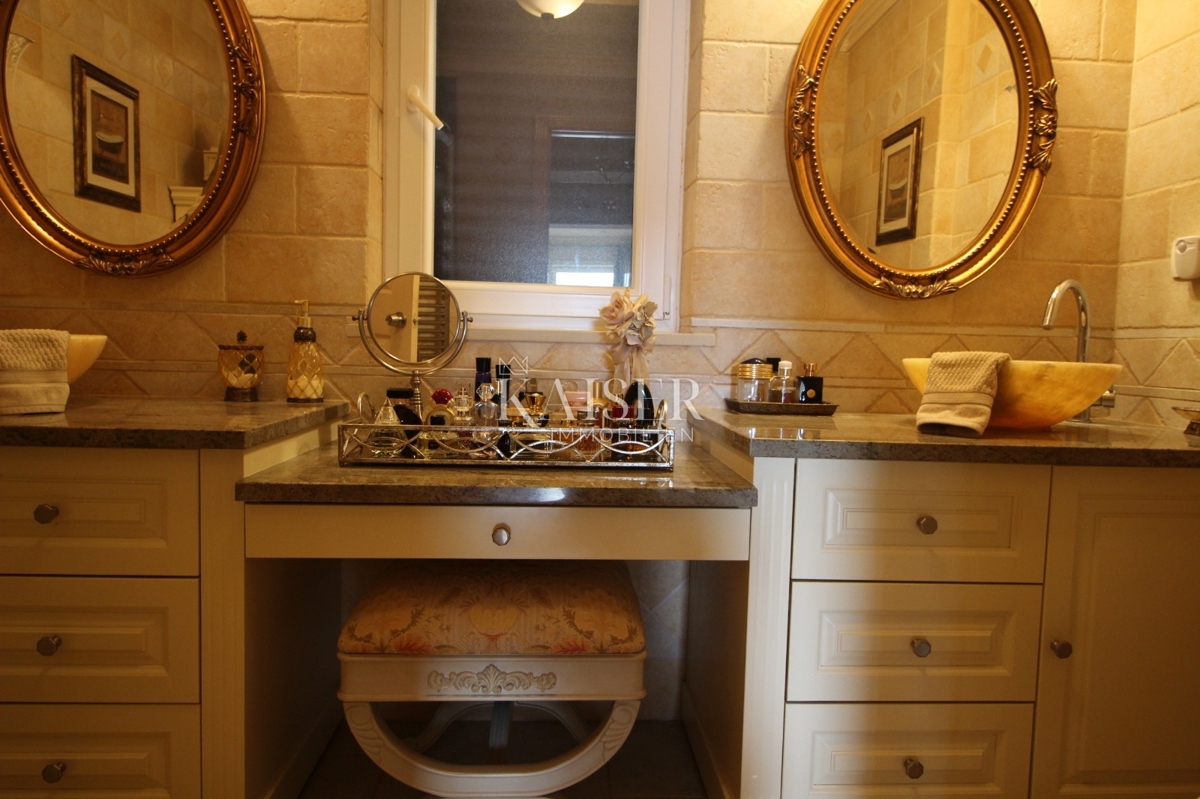 Istra, Rabac – Penthouse z edinstvenim pogledom na morje, mirna lokacija, blizu plaže