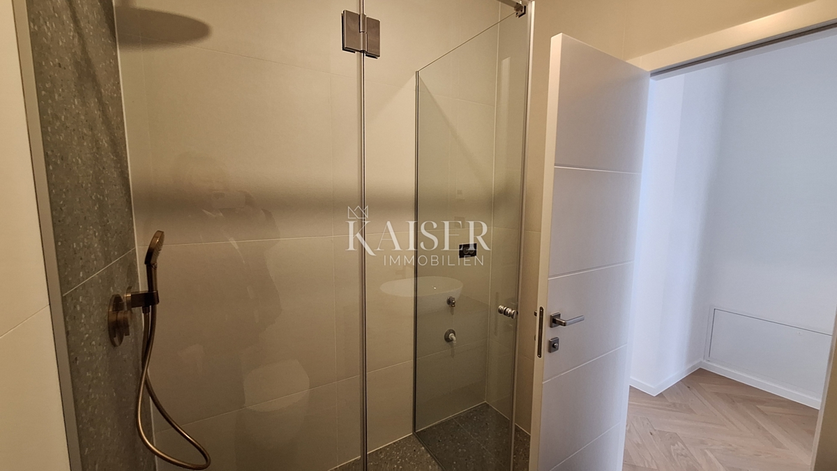 Bivio-Rijeka, ekskluzivno stanovanje s panoramskim razgledom in prostorno teraso