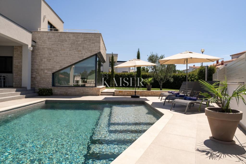 Istra - Poreč, čudovita luksuzna vila s pogledom na morje