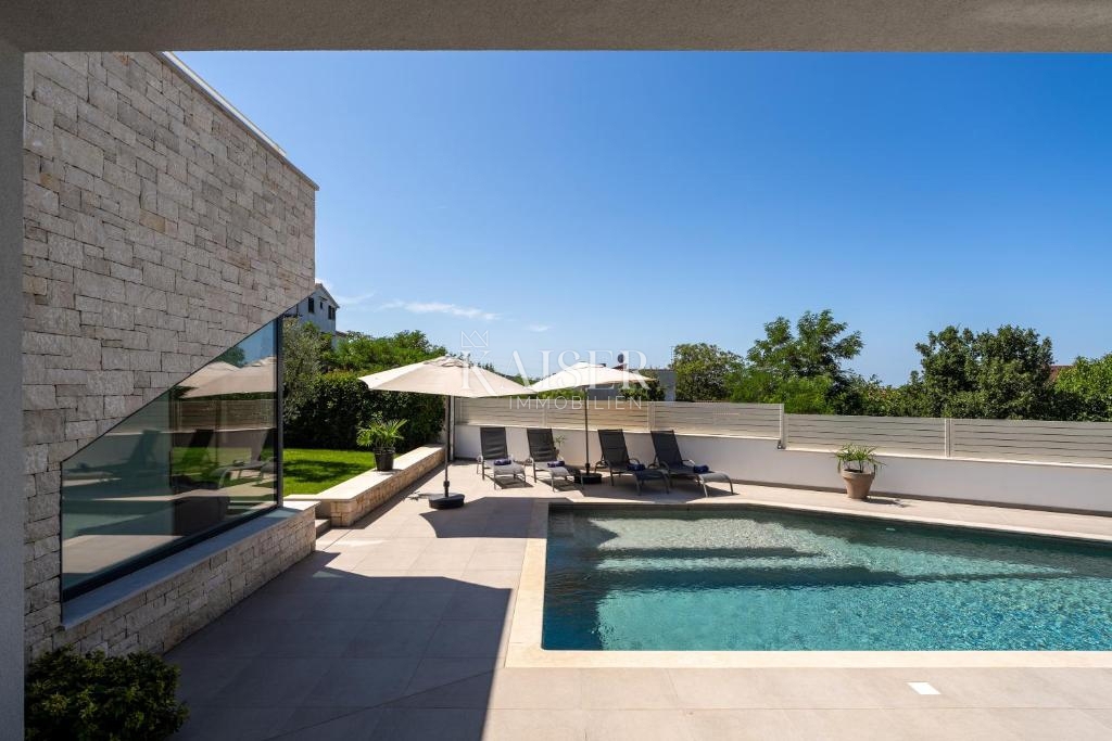 Istra - Poreč, čudovita luksuzna vila s pogledom na morje