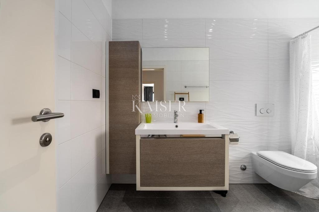 Istra - Poreč, čudovita luksuzna vila s pogledom na morje