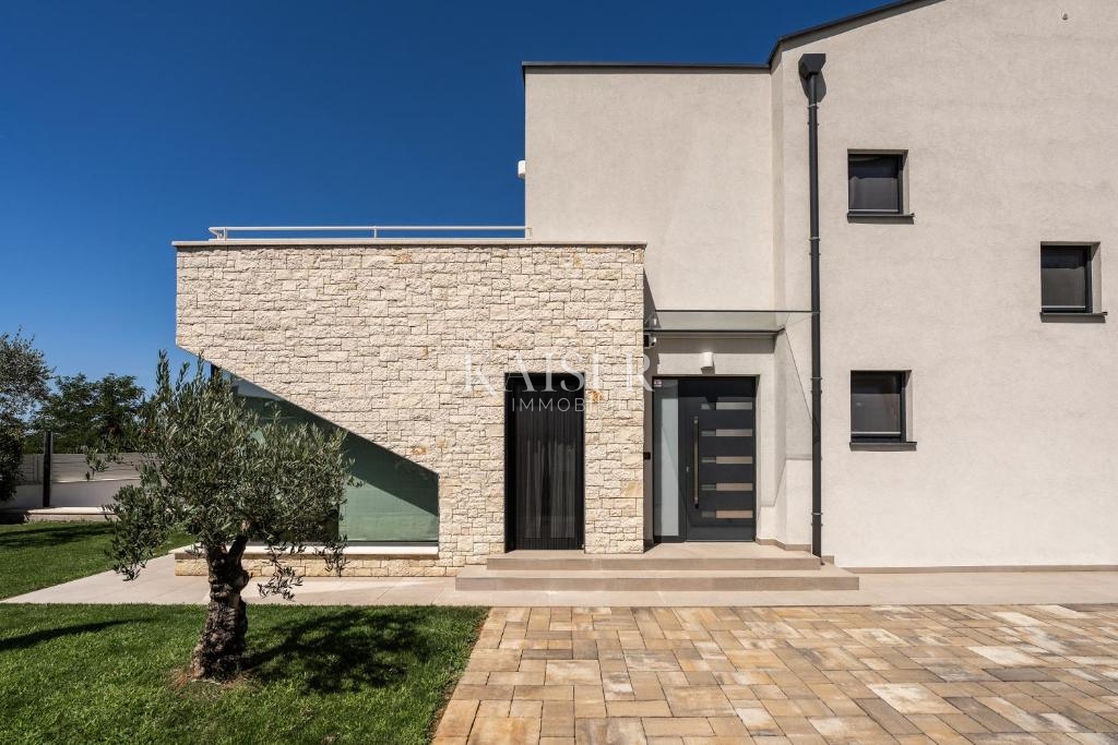 Istra - Poreč, čudovita luksuzna vila s pogledom na morje