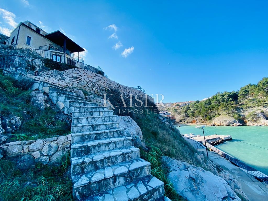 Hiša Vrbnik, 80m2
