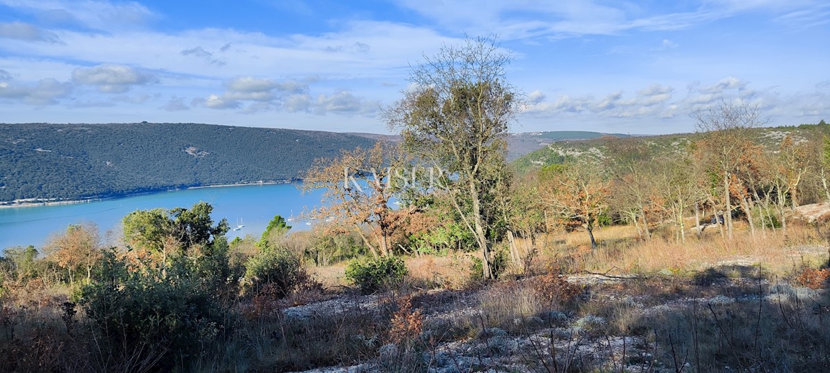 Istra, Labin - gradbeno zemljišče s pogledom na morje, 1200 m2