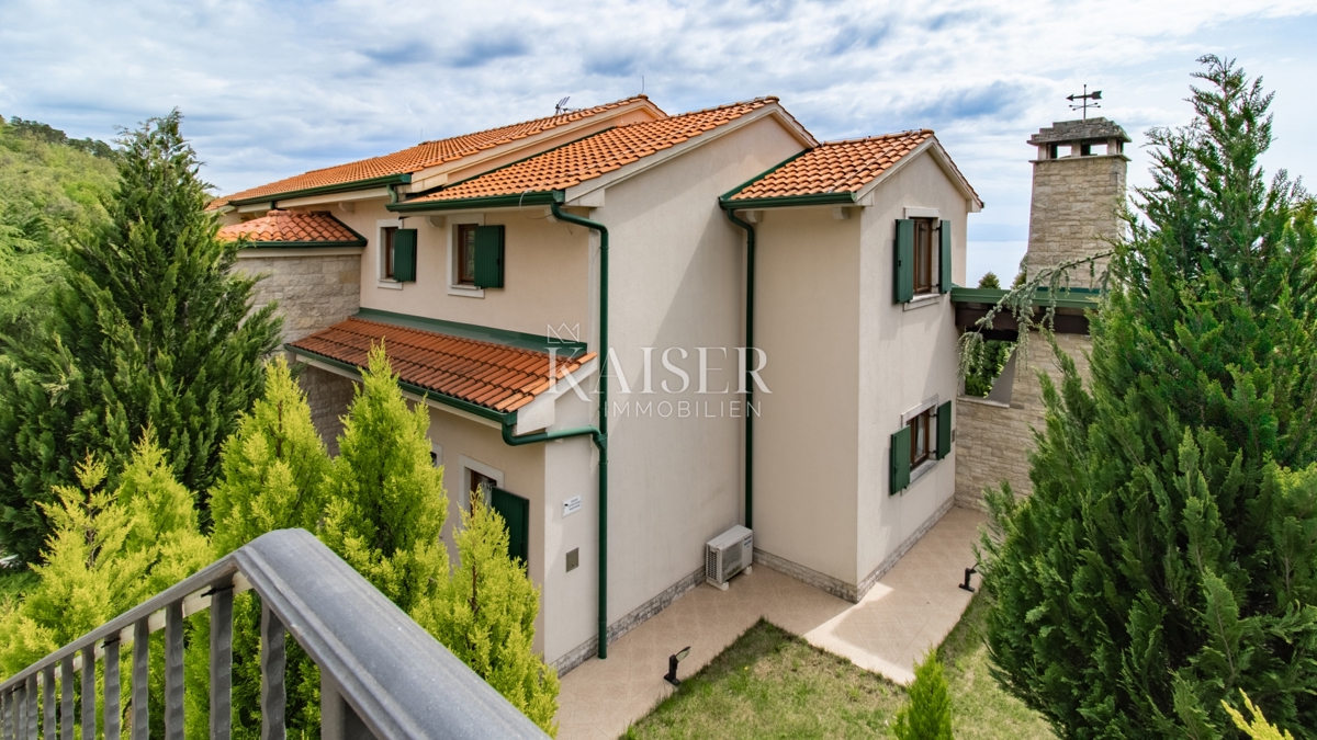 Opatijska riviera, vila z bazenom