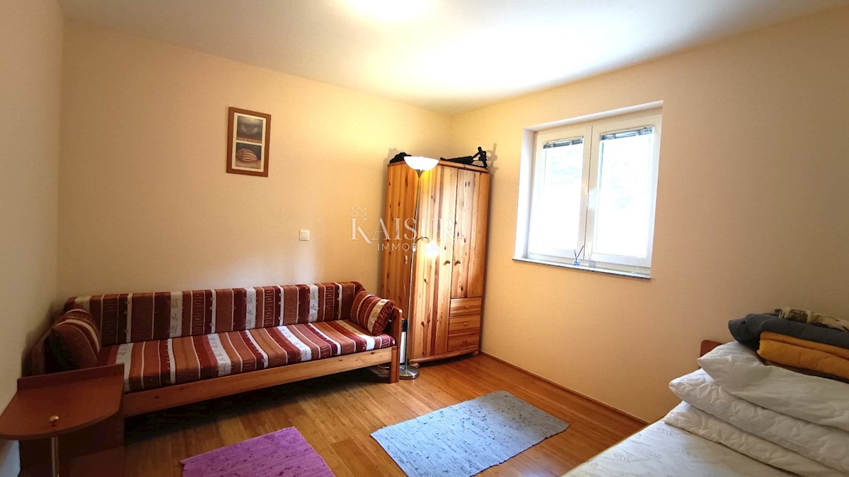 Soline, otok Krk - apartma 65m2, blizu morja