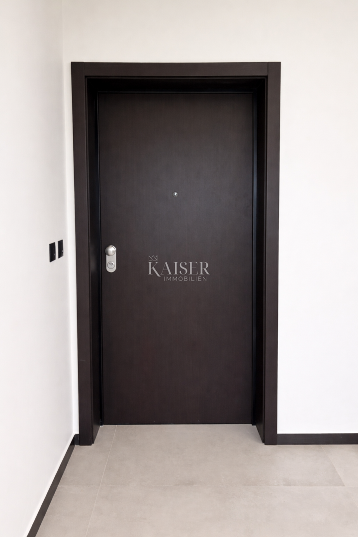 Zadar, Privlaka novogradnja stanovanje v bližini morja (200m)