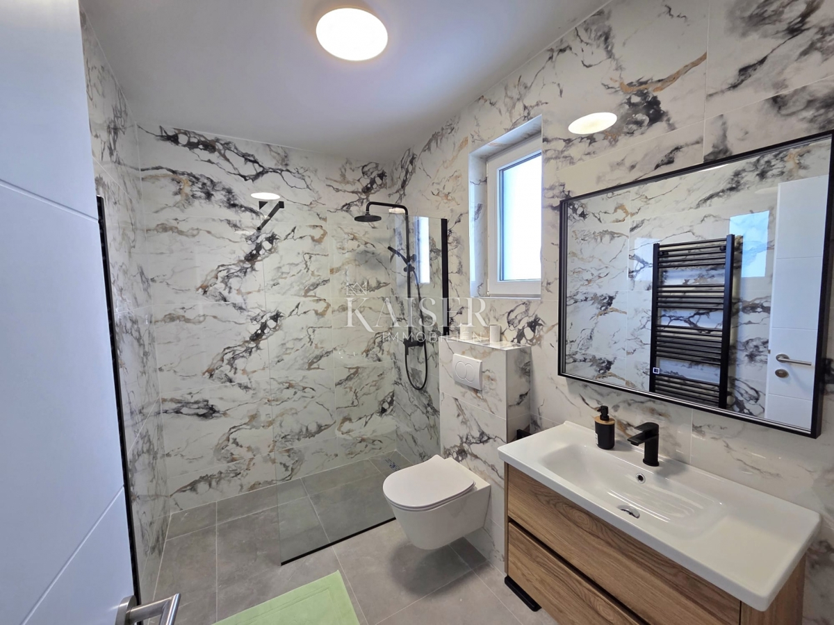 Hiša Brzac, Krk, 157,48m2