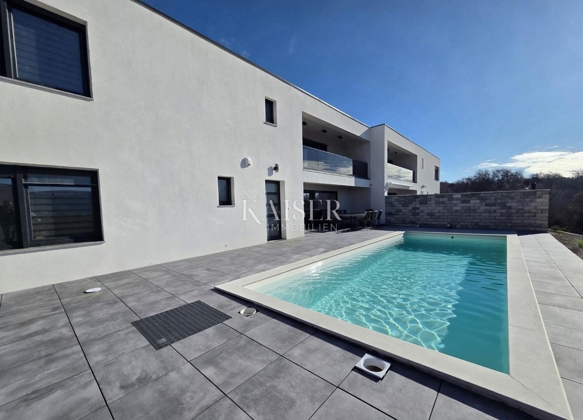 Hiša Brzac, Krk, 157,48m2