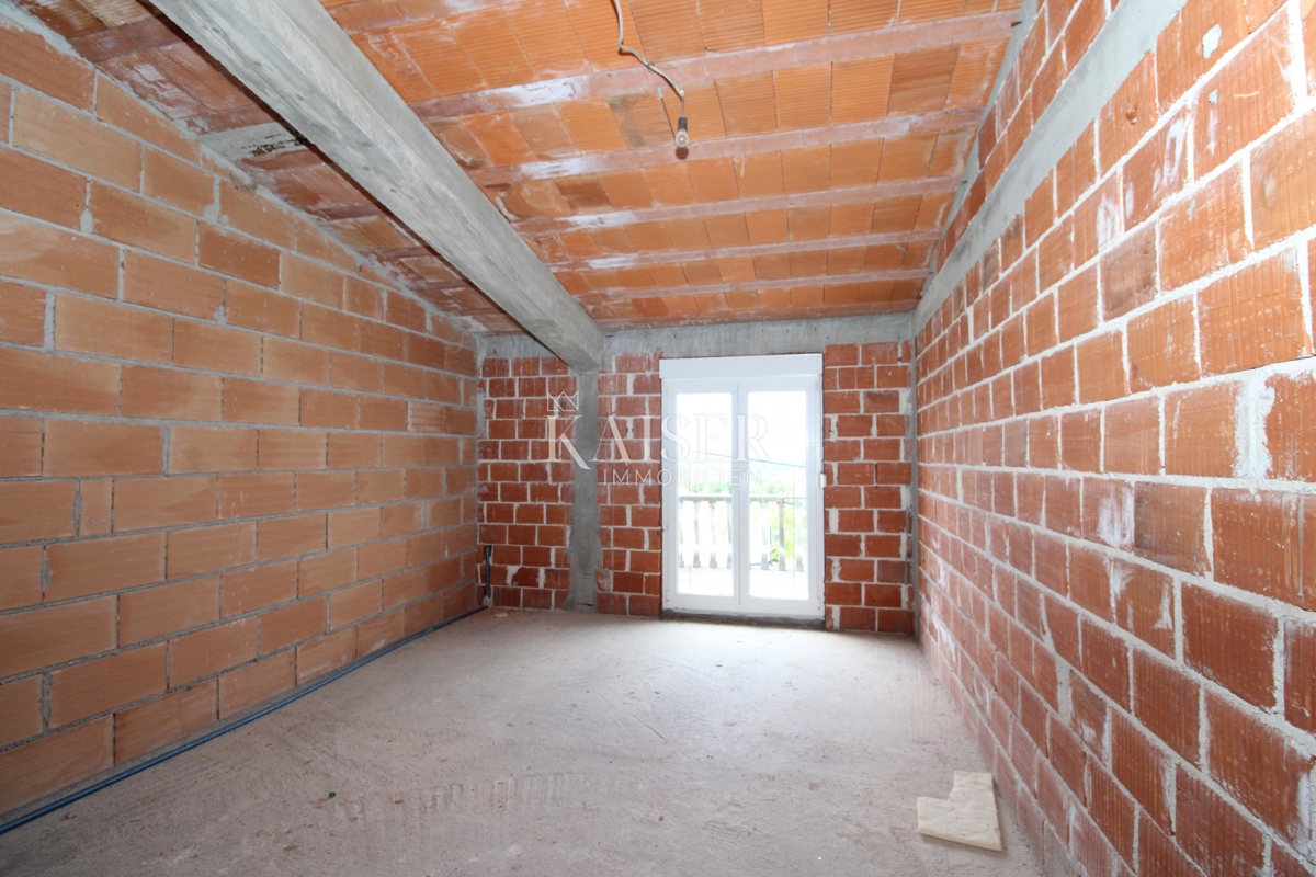 Hiša Malinska, Malinska-Dubašnica, 291,30m2