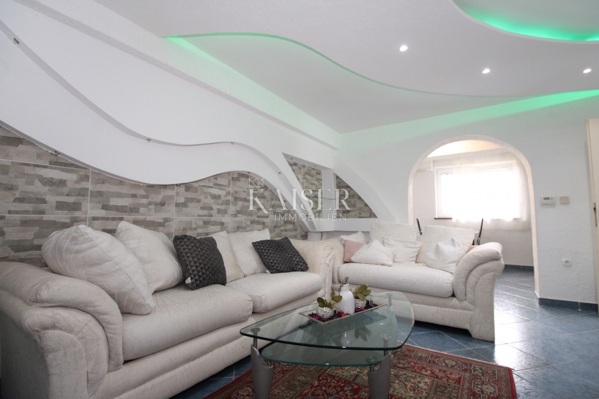Hiša Malinska, Malinska-Dubašnica, 291,30m2