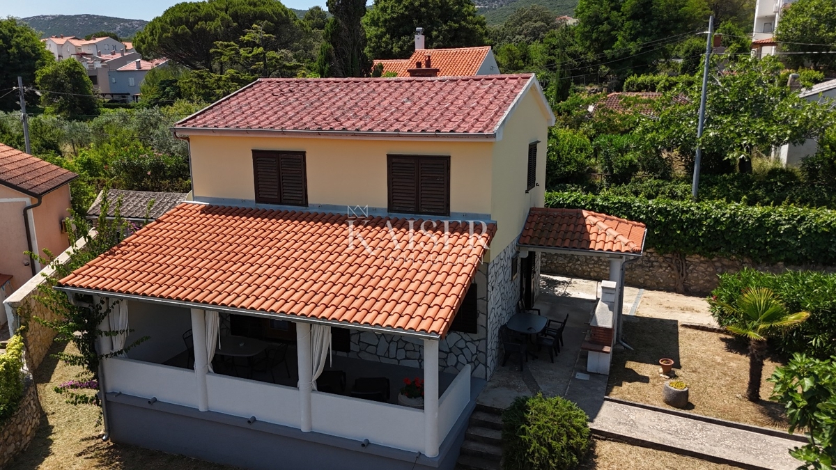 Otok Lošinj, Nerezine, hiša 74m2