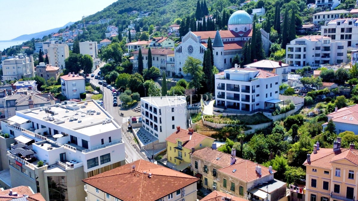 Opatija - Luksuzno stanovanje v novogradnji s pogledom na morje in garažo