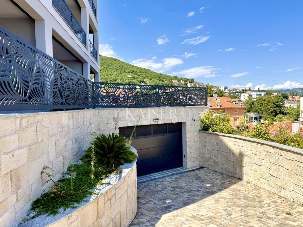 Opatija - Luksuzno stanovanje v novogradnji s pogledom na morje in garažo