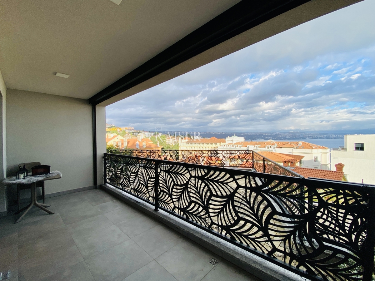 Opatija - Luksuzno stanovanje v novogradnji s pogledom na morje in garažo
