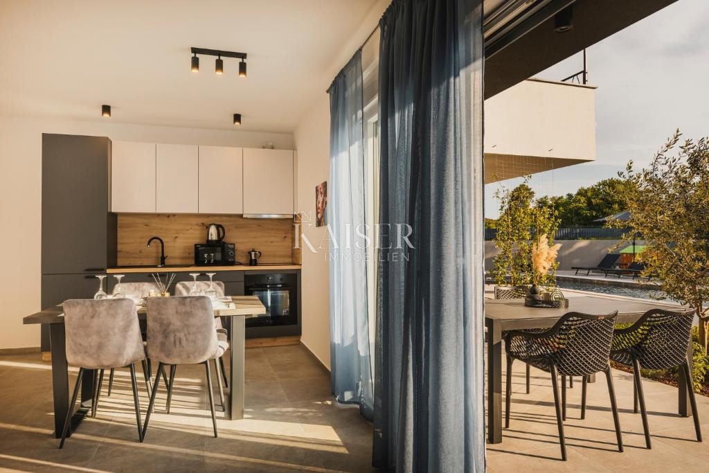 Vila Čepljani, Umag, 266m2